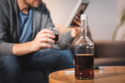 má alkohol vliv na prostatu